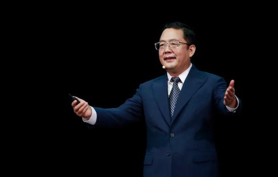 华为公司董事、企业BG总裁彭中阳发言