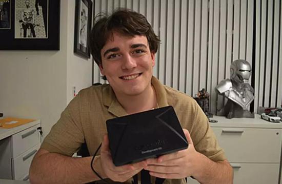 那个20亿美元把公司卖给Facebook的90后结婚了 那个20亿美元把公司卖给Facebook的90后结婚了