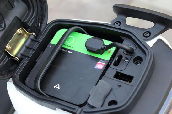 小牛mqi2的20ah锂电池.