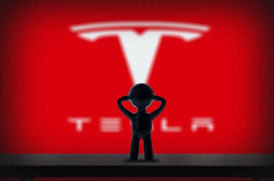 订单腰斩 市值暴跌2700亿美元 特斯拉走下神坛？