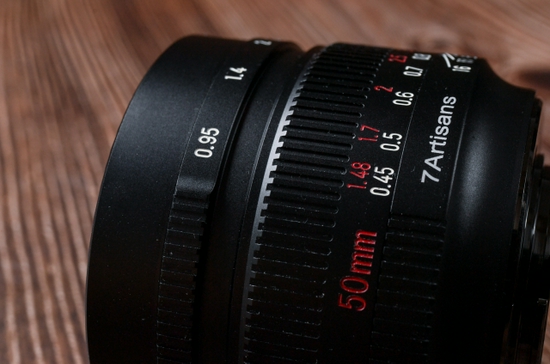 新浪科技综合|大光圈的诱惑 七工匠50mm/0.95镜头试用