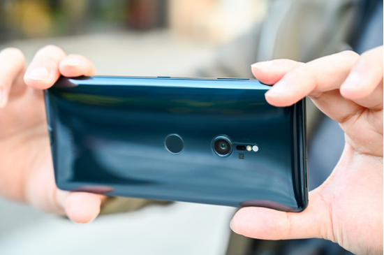 索尼XZ3评测:第一款OLED的索尼手机到底带来