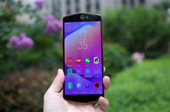 dxomark自拍排名2020_三星GalaxyS20Ultra在DxOMark的自拍相机测试中排名第二