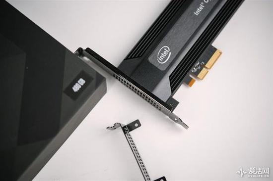 optane:一步封王秒杀所有 Intel傲腾900P SSD实测