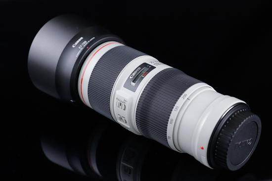 佳能EF 70-200mm f/4L IS II USM镜头搭配遮光罩
