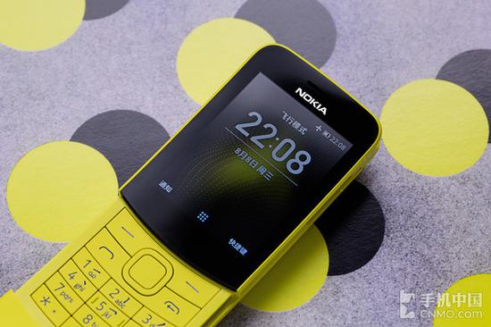 8810:诺基亚8810 4G版评测:香蕉机买来不亏