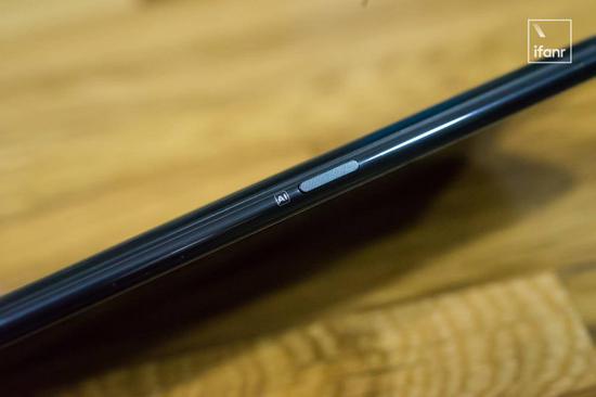 安卓siri:最全语音助手横评:iPhone大战Android旗舰谁更好用? ▲ vivo NEX 上的 AI 专属按键