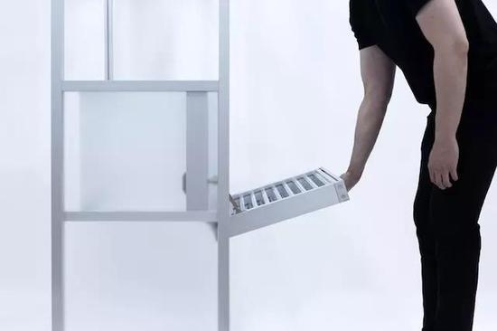 亚克力家具:百叶窗还能做成家具?搭配玻璃亚克力效果不错