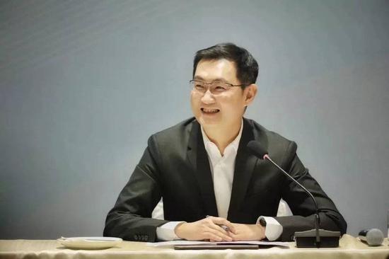 马化腾走近科学