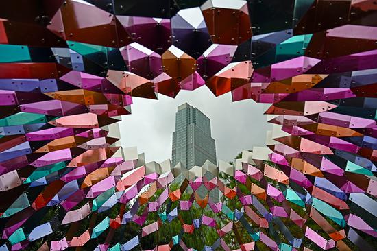 镜头: 尼克尔 Z 24-70mm f/4 S 焦距:24mm ISO:100 光圈:F4 快门:1/125s