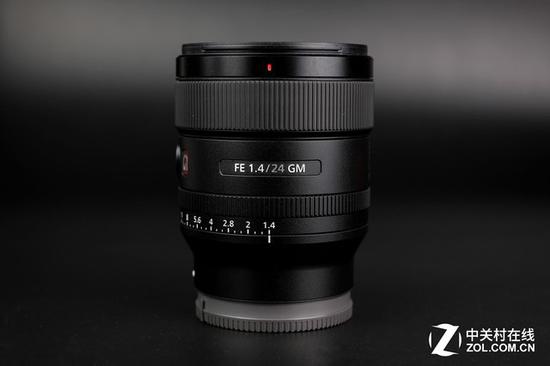 镜头风格延续了索尼G大师系列的思路