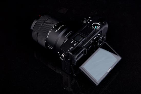 索尼A6400显示屏