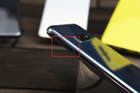 三星Galaxy S10e侧边指纹