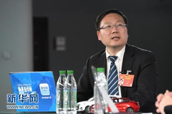 3月8日,全國政協委員、中國聯通研究院院長張云勇做客新華網2019全國兩會特別報道。新華網 李相博 攝