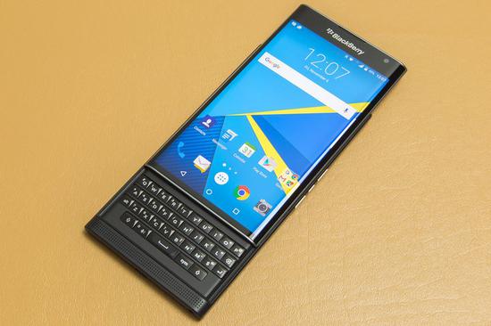 ▲ BlackBerry Priv，图片来自：arstechnica