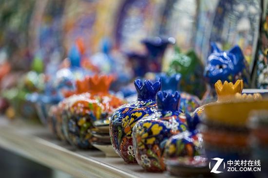 200mm&nbsp;f4.0参数下的画面,大光圈长焦的虚化效果明显