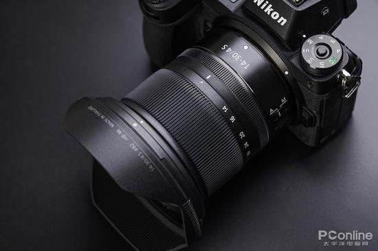 尼康z14304镜头评测没大灯泡的超广角镜头