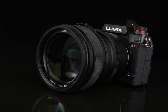 Ȧ꾵 LUMIX S PRO S-X50ͷ