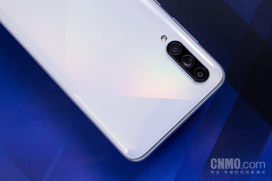 三星Galaxy A安庆s评测:包河区0万后置三摄+超长续航