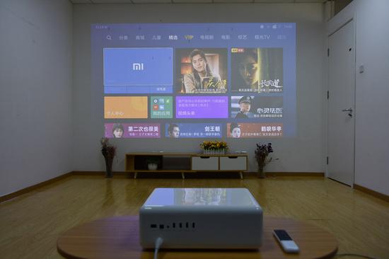  开灯效果（观影模式）