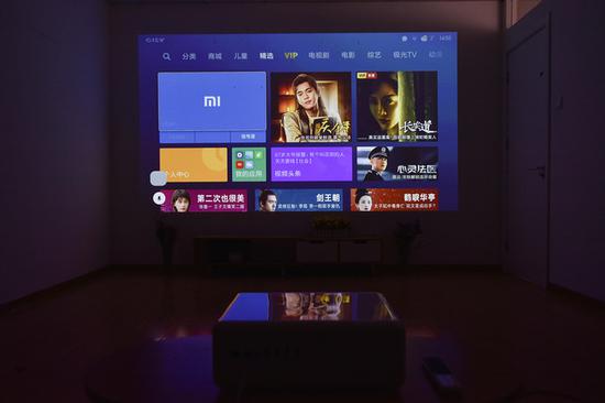  关灯效果（观影模式）