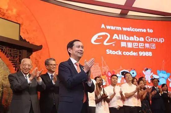 网易京东香港淘金:中环拥抱北佬 图:阿里巴巴再次登陆港交所