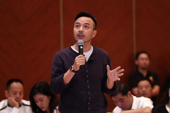 （资料图）湖南卫视主持人汪涵 中新社记者 刘关关 摄