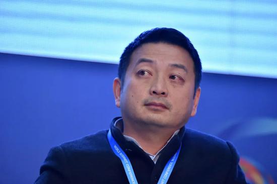 【新浪科技综合】牵手京东，暗会阿里，携程结盟抗美团新浪科技综合2020-08-19 22:42:050阅