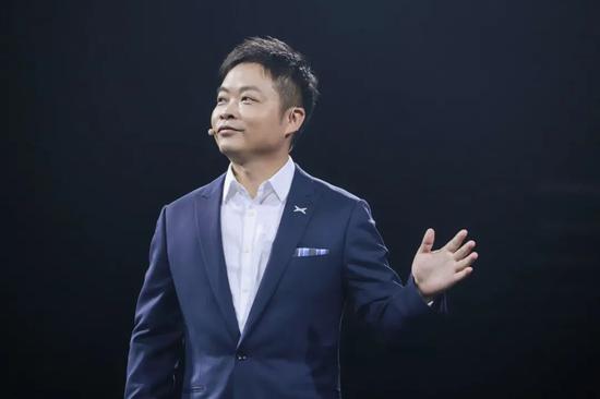 新浪科技综合@小鹏汽车是怎样做出全球最大纯电动车企IPO的？新浪科技综合2020-08-27 22:45:220阅