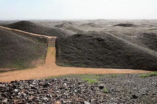 黑戈壁中国西北的隐秘角落