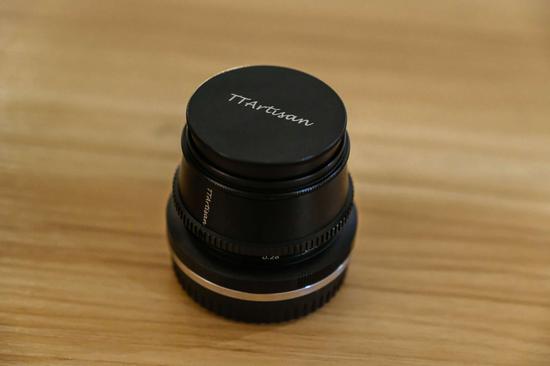 新浪科技综合|轻松随行 铭匠光学APS-C 35mm F1.4镜头评测