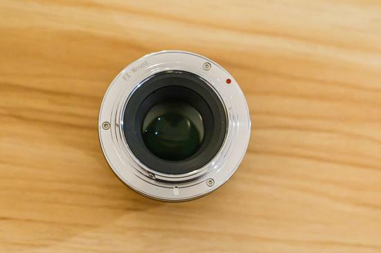 新浪科技综合|轻松随行 铭匠光学APS-C 35mm F1.4镜头评测