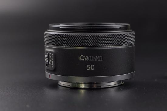 亲民大光圈饼干头佳能RF50mm F1.8 STM评测_手机新浪网