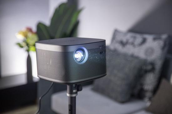 新浪科技综合|极米H3S测评：新款旗舰投影仪实际体验如何？