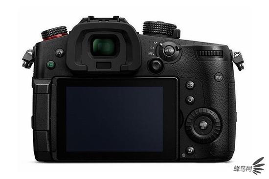 新浪科技综合|全画幅当道 M43画幅新品松下GH5 II市场空间在哪？