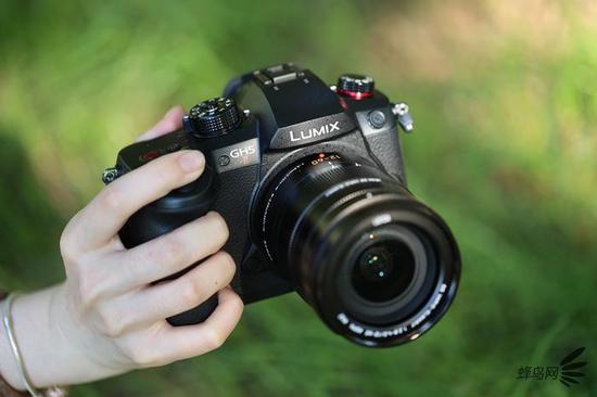 更强的视频拍摄能力 松下LUMIX GH5 Ⅱ评测|松下|LUMIX GH5 Ⅱ_新浪科技_新浪网