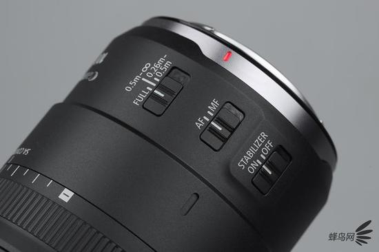新浪科技综合|最大1.4倍放大倍率 佳能RF100mm F2.8 L MACRO IS USM评测
