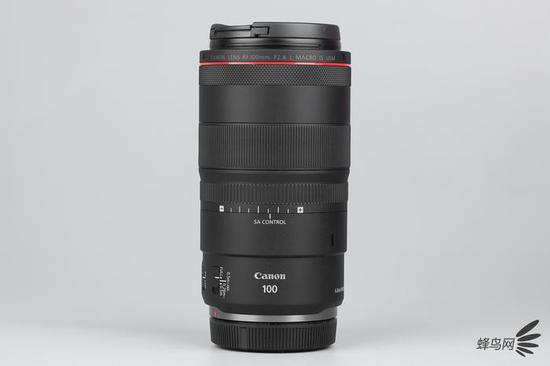 新浪科技综合|最大1.4倍放大倍率 佳能RF100mm F2.8 L MACRO IS USM评测