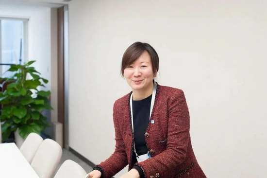 |传统巨头，“接班人”难当