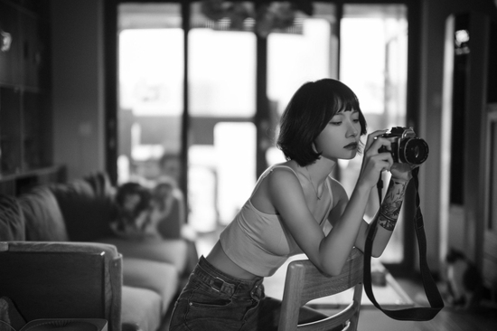 新浪科技综合|国产新夜神 老蛙45mm F0.95试用体验