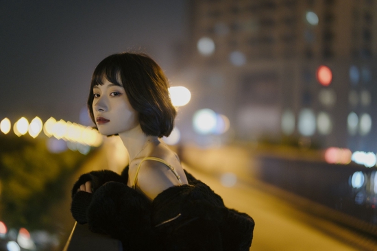 新浪科技综合|国产新夜神 老蛙45mm F0.95试用体验