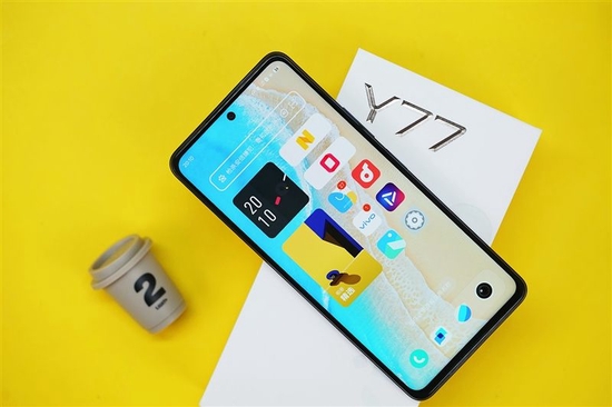 vivo Y77评测：80W双电芯闪充千元机