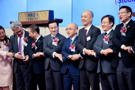 华兴上市包凡要拥抱世界