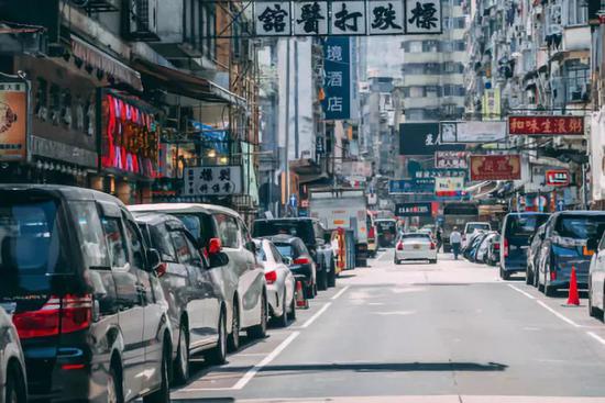 新电商法实施之前,香港水货客的落寞24小时
