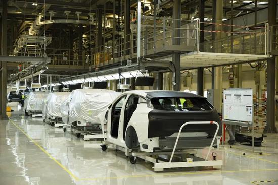 拜腾南京智能制造基地。