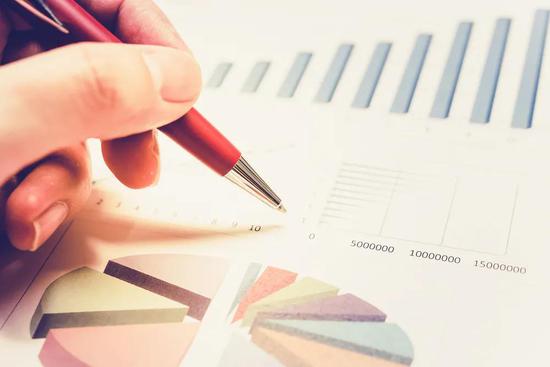 「」内耗增加，外敌凶猛：虎牙、斗鱼不得不合并2020-08-06 20:29:290阅