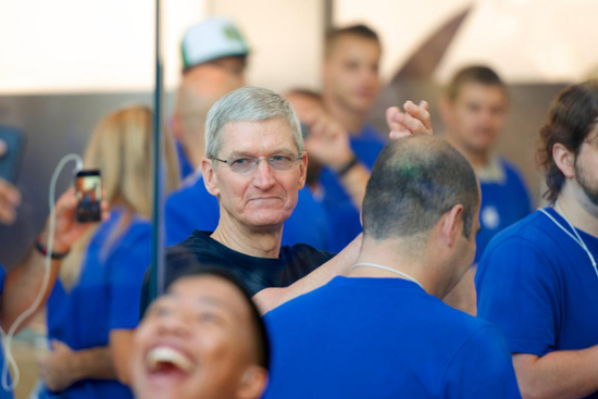 中国经营报：近2万亿市值，比沙特石油还值钱？苹果担得起吗？中国经营报2020-08-14 11:42:010阅