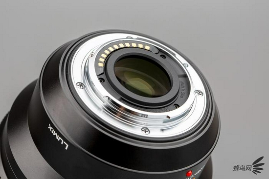 新浪科技综合|全球首支恒定f/1.7中长变焦头 松下25-50mm f/1.7 ASPH评测