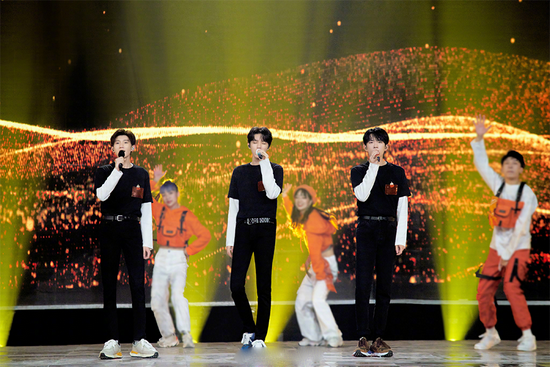 tfboys日光旅行七周年演唱会