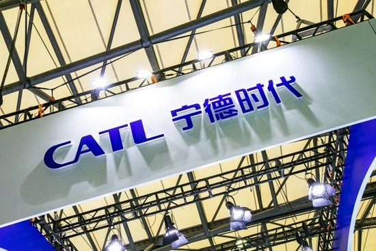 宁德时代,背水一战